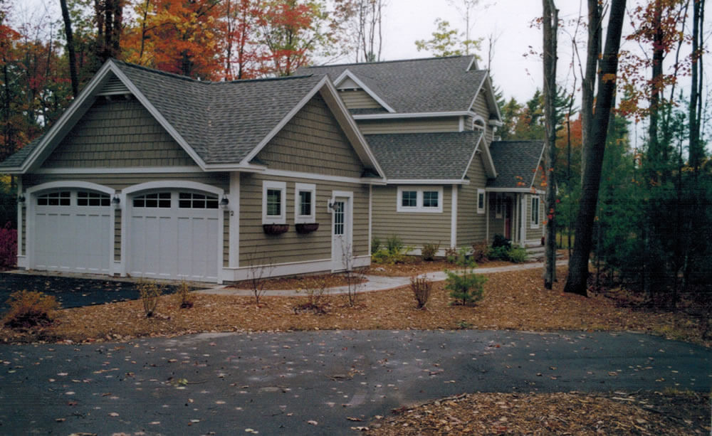 Wood-Stone-Home-Prestige-Construction-Traverse-City-Michigan-Custom-Build-Homes-4.jpg
